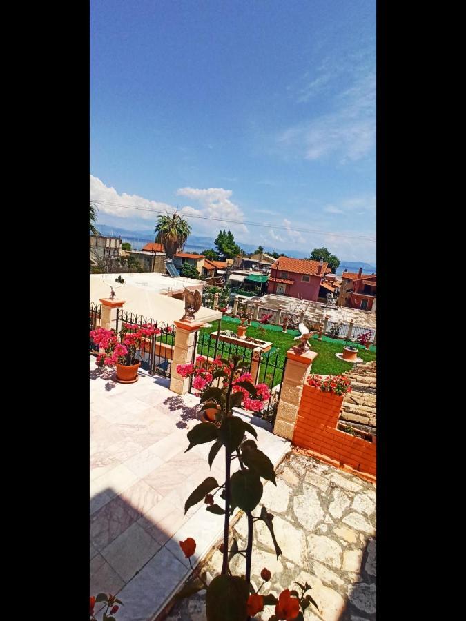 Corfu Sunflower Apartments Беницес Екстериор снимка